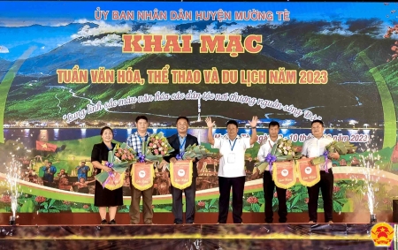 Khai mạc Tuần Văn hóa, Thể thao và Du lịch huyện Mường Tè