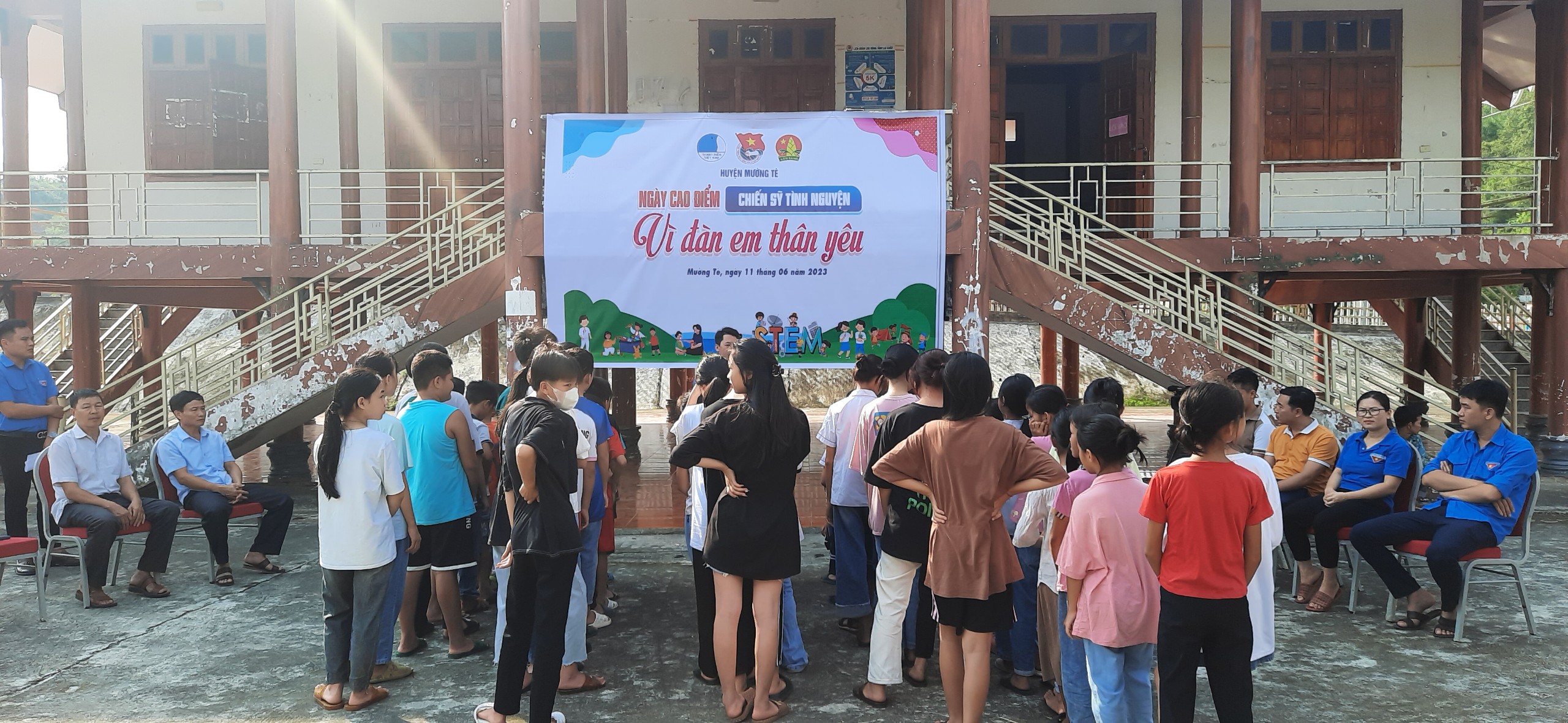 Nhiều hoạt động ý nghĩa ngày cao điểm tình nguyện vì đàn em thân yêu của tuổi trẻ huyện Mường Tè